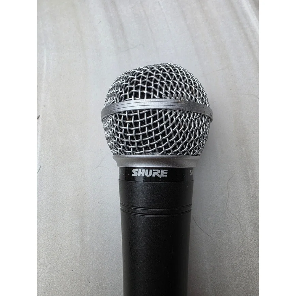 Shure SM48 Dynamic Vocal Microphone Lo-Z Cardioid Handheld Mic Black Silver W2